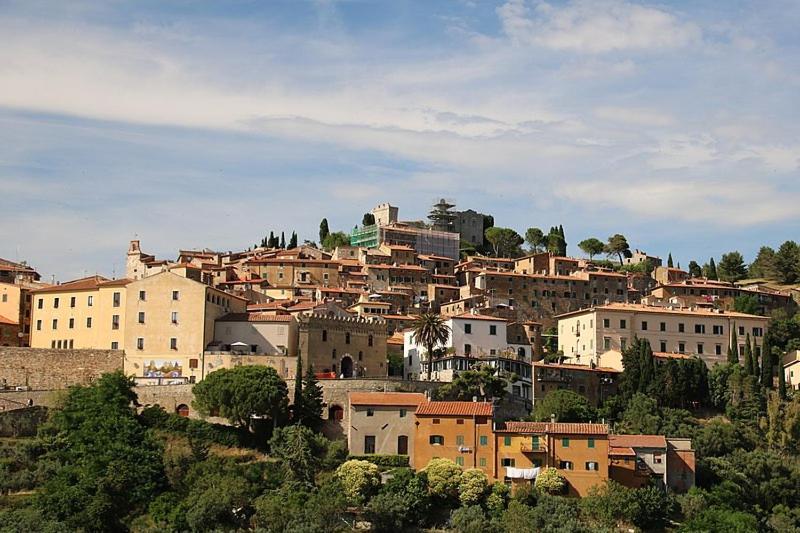 Camere Vecchia Fonte Campiglia Marittima Luaran gambar